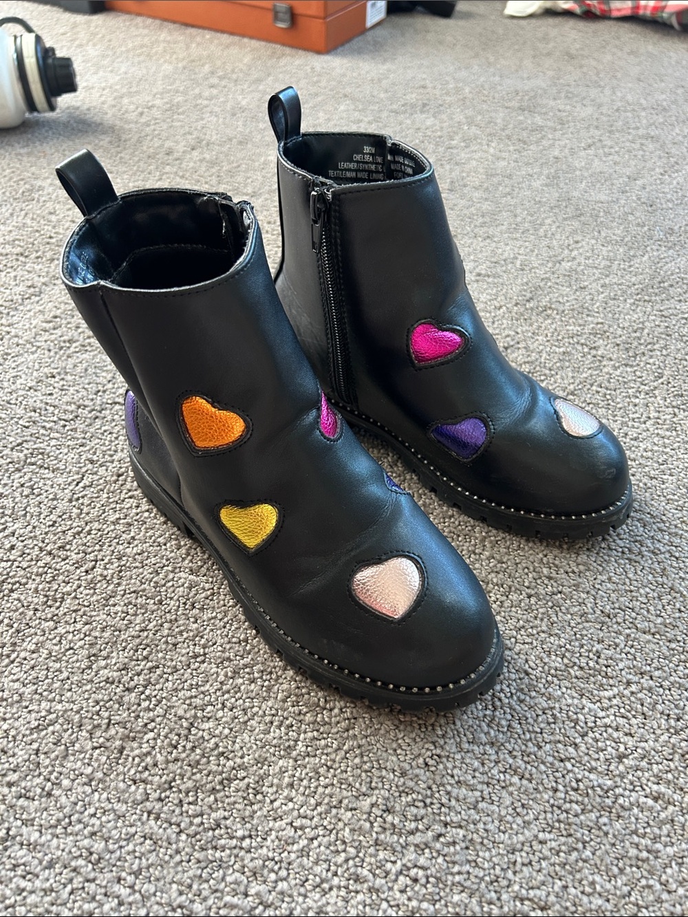 Kurt Geiger - kids Chelsea Love Black Leather Heart Accent Zip Boots